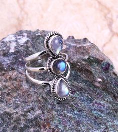 925 Silver Ring, Labradorite Ring, Moonstone Ring, Multistone Ring, Designer Ring, Womens Ring, Wedding Ring, Customized ring size J TO Z Gemstone - Moonstone & Labradorite ( please select your ring size drop down menu ) Gemstone Shape - Pear Stone size :-  Metal - 925 Sterling Silver Metal Purity - 92.5% Solid Silver Customization: After you order, we will craft your selected ring as per your required ring size. Ring size chart is also uploaded. Handling Time - We will dispatch your item within Silver Multi-stone Moonstone Ring In Spiritual Style, Spiritual Silver Multi-stone Moonstone Ring, Adjustable Silver Moonstone Multi-stone Ring, Silver Moonstone Multi-stone Rings, Multistone Ring, Ring Size Chart, Ring Moonstone, Womens Ring, Labradorite Ring