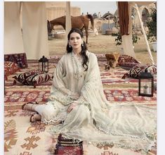 Pakistani Salwar Suits, Pakistani Suits Online, Pakistani Style, Pakistani Salwar, Pakistani Party Wear, Turkish Women Beautiful, Fits For Summer