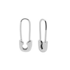 Fine silver earrings in the shape of a safety pin. Tough and timeless. Don't miss these earrings in your earparty.
 Properties


 Earring size 25mm.

 925 Sterling silver

 the price is per pair Silver Paperclip Everyday Earrings, Minimalist Safety Pin Earrings, Trendy Everyday Paperclip Earrings, Sterling Silver Paperclip Earrings As Gift, Silver Safety Pin Earrings As Gift, Silver Safety Pin Earrings For Gift, Silver Safety Pin Shaped Earrings For Gift, Paper Clip Earrings, Paperclip Earrings