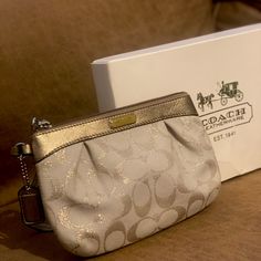 New, Never Used Coach Wristlet. Cream With Gold Coach Detailing. Luxury Coach Shoulder Bag With Removable Pouch, Coach Keychain, Coach Legacy, Coach Poppy, Pink Y2k, Coach Logo, Bags Coach, Wristlet Clutch, Coach Wristlet