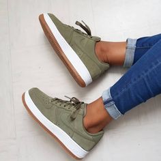 Nike Vans, Shoe Inspo, Aesthetic Shoes, Shoe Closet, Crazy Shoes, Shoe Obsession, Dream Shoes, Trendy Shoes, Nike Air Force 1