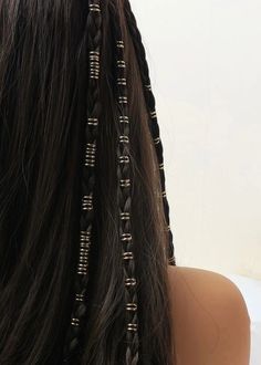 Long Hair Jewelry, Hair With Jewellery, Braids With Jewellery, Hair Jewlrey, Crystals In Hair, Jewelry In Hair, Beads In Hair, Avatar Hair, Hair Jewelry For Braids