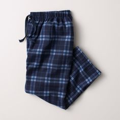 If you would like the perfect cozy bajama bottoms, then look no further! These navy/columbian colored flannel pajama pants are a dream to not only sleep in, but relax, nap or study in. Why not do your online classes relaxing in your PJ's? You'll do even better when you're relaxed and comfortable in these warm flannel pants. Mens Flannel Pajamas, Flannel Pajama Bottoms, Black And White Flannel, Flannel Pajama Pants, Muscle Tank Top, Flannel Pants, 14th Birthday, Flannel Women, Pajama Pant