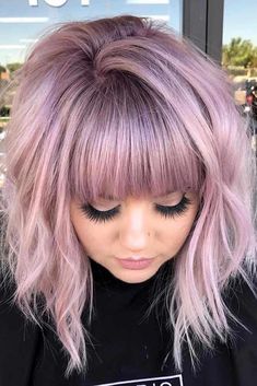 Medium Hairstyle With Thick Bangs #haircutswithbangs #haircuts #mediumhaircut #mauvehair Pride Hair, Bang Hair, Rich Hair, Inverted Bob Hairstyles, Pink Blonde Hair, Haircuts Ideas, Violet Hair, Lilac Hair, Coloured Hair