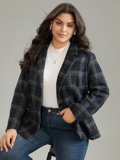 Trendy Outerwear, Suit Collar, Plus Size Blazer, Sleeve Pattern, Sleeves Pattern, Outerwear Women, Shoulder Sleeve, Modern Woman, Plus Size Outfits