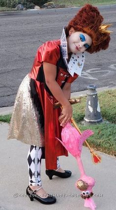 Queen Of Hearts Kids Costume, Kids Queen Of Hearts Costume, Diy Queen Of Hearts Costume Women, Queen Costumes For Women, Queen Of Hearts Costume Diy, Diy Queen Of Hearts Costume, Diy Queen Of Hearts, Halloween Gala