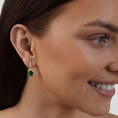 Give the gift of elegant color this season with our stunning Evergreen Crystal Earrings. The perfect gift for those who love to sparkle and shine. Elegant Color, Sparkle And Shine, Small Earrings Studs, Jewelry Ring Box, Gold Crystal, Premium Gift, Stylish Jewelry, The Gift, Bling Bling