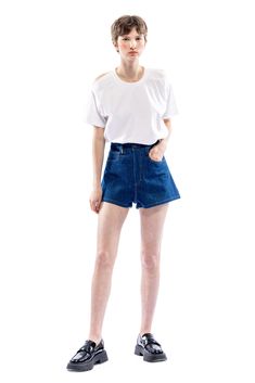 Our essential denim shorts this season. The Cindy shorts are the perfect base to any outfit. Pair with tennis shoes and a tee for running around town, or dress up with our Kate Top and strappy sandals for an evening out. Also pairs perfectly with your favorite bikini. Dark Indigo, Pocket Belt, Mini Shorts, Strappy Sandals, Tennis Shoes, Free Size, Denim Shorts, Tennis, Dress Up