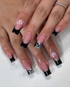 Short Nails Ideas No Acrylic, Short Spooky Nails, Boyfriend Initial Nails Designs, Minecraft Nails, Girly Acrylic Nails