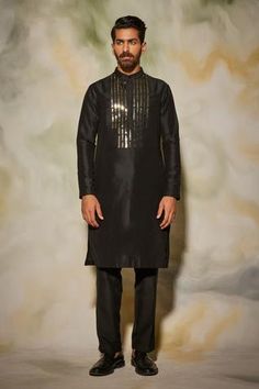 Shop for DiyaRajvvir Black Cotton Silk Striped Kurta for Men Online at Aza Fashions Black Sangeet Outfit, Striped Kurta, Black Kurta, Kurta For Men, Kurta Patterns, Embroidered Bodice, Indian Fashion Designers, Black Acrylic, Kurta Designs