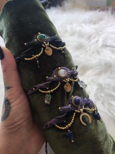 Adjustable bracelet You can also use it as an anklet. With: Green Onyx and Aventurine Moonstone and Fluorite Lapis lazuli Green Onyx, Adjustable Bracelet, Lapis Lazuli, Anklets, Moonstone, Bangle Bracelets, Onyx, Jewelry Bracelets, Spain