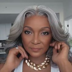 Wigs For Older Women, Grey Hair Care, Grey Hair Don't Care, Silver Haired Beauties, Hd Lace Wigs, Short Hair Images, Grey Hair Inspiration, Beautiful Gray Hair, Grey Hair Styles For Women