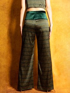 Velvet Poem Wide Leg PantsSilk high-waisted pants featuring the POEM Print with a velvet waistband. Printed high-waisted pants 92% silk, 8% spandex 16MM Stretch velvet Wide leg, loose fit Side invisible zipper with hook and eye True to size Made in New York Green Wide Leg Pants, Silk Crop Top, Spring Suit, Velvet Collar, Garment Steamer, The Poem, Brand Magazine, Stretch Velvet, Print Crop Tops