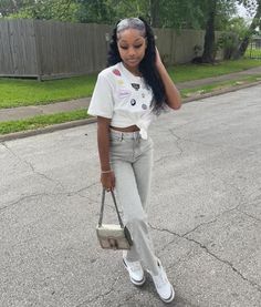 White Cement 3 Outfit Black Women, Off White Outfits For Black Women, Fair Outfits Black Women, Gradbash Outfit Ideas, Forever 21 Girls Outfits, 4s Outfit, Dope Swag Outfits, Throwing Fits