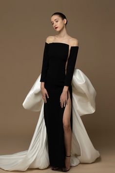 Isabel Sanchis, Black And White Gown, Black Velvet Gown, Dress Name, Long Sleeve Fitted Dress, V Dress, Midi Dress Style, Long Midi Dress, Black White Dress