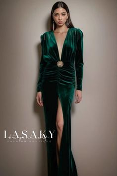 Lasaky - Deep V Long Sleeve Fringe Evening Maxi Dress Green Velvet Dresses, Prom Gown Elegant, Emerald Green Velvet Dress, Special Event Outfit, Evening Maxi Dress, Velvet Party Dress, Green Velvet Dress, Velvet Dresses, Outfit For Women