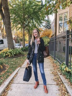 https://kellyinthecity.com/recent-finds-10-25/ Barbour Jacket Outfit, Barbour Vest, Jackets Outfit, Grace Kelly Style, Kelly In The City, Yellow Coat, Fall Attire, Barbour Jacket, Dressy Skirts