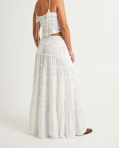 Cute Cropped Shirts, Maxi Skirt White, Staple Dress, Shorts Swimwear, Gingham Pants, Denim Short Dresses, Tiered Maxi Skirt, Stylish Skirts, Skirt White