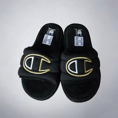 Size C11 Kids Champion Slides New Without Tags However, There Is Writing On The Bottom Of These. Champion Slides, Fuzzy Slides, Champion Shoes, Sandals Flip Flops, Flip Flop Sandals, Kids Shoes, Kids Shop, Flip Flops, Shoes Sandals