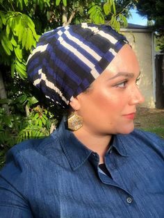 Stretchy Striped Blue Colorful Wrap Tichel Mitpachat Scarf Jewish Hijab Pretied Turban Lycra Spandex Alopecia Jersey Sinar Beret Hat Hair Alopecia Headwear, Chemo Head Scarf, Scarf Wraps, Beaded Hair Clips, Chemo Headwear, African Head Wraps, Head Wrap Scarf, The White Stripes, Hair Cover