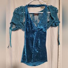 Firm On Price!!!! Nwot Copper Key Teal Sleeveless Velvet Top With Beautiful Embroidery And Matching Sweater Fashion Major, Dr Wardrobe, Digital Dress, Butterfly Print Dress, Mood Clothes, Where To Buy Clothes, Copper Key, Matching Sweaters, Teal Top