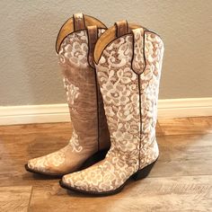 Beautiful Embroidered Cowboy Boots.. You Can Wear Them With Jeans Or For A Wedding... Real Leather Cow Girl Boots, Embroidered Cowboy Boots, Girl Boots, Cow Girl, Girls Boots, Cowgirl Boots, Shoes Heels Boots, Real Leather, Cowboy Boots