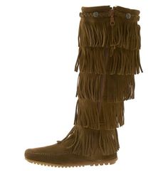 Minnetonka 5 Layer Fringe Boot #shoes #boots #minnetonka #moccasin- bought me a pair & LOVE them!! (: Boots With Fringe, Minnetonka Boots, Fringe Moccasins, Studded Shoes, Boho Boots, Moccasins Style, Fringe Fashion, Black Patch, Moccasin Boots