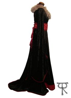 Great Winter fantasy medieval renaissance dress by TheIronRing, €260.00 Gothic Velvet Costume Dress, Gothic Velvet Dress For Costume, Elegant Medieval Dress For Halloween, Fitted Velvet Dress For Costume Events, Fitted Velvet Dress For Costume, Fitted Velvet Dress For Costumes, Crushed Velvet Dress, Velvet Sleeve, Historical Costume