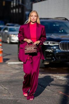 Mode Editorials, Leonie Hanne, Viva Magenta, Fantasy Wardrobe, Looks Street Style, Trendy Fall Outfits, 2023 Autumn, Street Style Inspiration