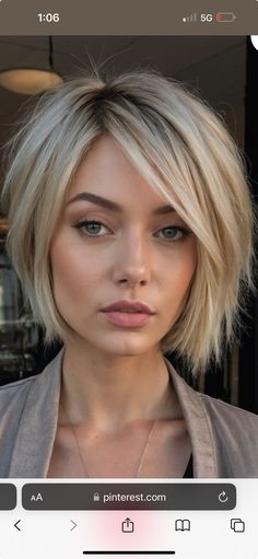 Medium Textured Bob With Curtain Bangs, Hot Bob Hairstyles, Best Bobs For Fine Hair, Chin Length Bob Straight Hair, How To Style A Line Bob, Bob Hairstyles Oval Face, Dylan Dryer Hair, Short Bob Hairstyles 2024, Balayage Hair Short Bob