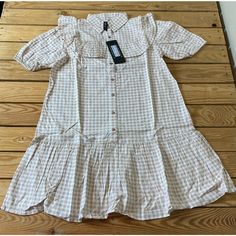 New With Tags Influence Women’s Tan White Gingham Short Sleeve Button Up Dress Size 6 Super Cute, Great Quality Dress! Plaid Button Dress For Day Out, Plaid Button Dresses For Day Out, Casual Plaid Dress With Button Closure For Summer, Summer Plaid Dress With Short Sleeves And Buttons, Summer Plaid Dress With Buttons, Gingham Dresses With Buttons For Spring, Collared Gingham Dress For Spring, Casual Spring Plaid Dress With Button Closure, Casual Plaid Dress With Short Sleeves And Buttons