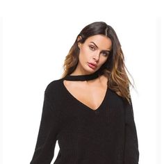 Forever21 Deep V-Neck/Choker-Neck Cutout Ribbed Stretchy Knit New Never Worn Trendy Black V-neck Sweater For Fall, Black Long Sleeve V-neck Sweater Trendy, Black V-neck Sweater For Fall, Stretch Trendy V-neck Sweater, Stretch Black V-neck Sweater, Trendy Winter V-neck Sweater, Forever 21 V-neck Tops For Winter, Trendy Cropped Sweater For Night Out, Trendy Sweater For Fall Night Out