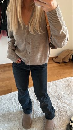 Trendy Winter Outfits, Stockholm Stil, Skandinavian Fashion, Scandinavian Fashion, Trendy Winter, Going Viral, Stockholm Fashion, Fall Fits, Rabbit Hole