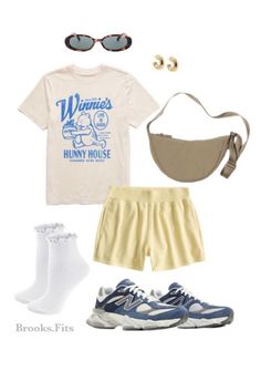 Style For Hot Weather, Disneyland Street Style, Disney Spring Outfits, Disney Pixar Outfit Ideas, Disney Outfits Women Summer Casual, Summer Disney Outfits Women, Disney Outfits For Teens, Teen Disney Outfits, Disney Outfit Inspo Summer