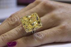 40.23-carat fancy yellow diamond ring set in 18k yellow gold and platinum - priceless... Split Shank Diamond Ring, Fancy Yellow Diamond Ring, Rare Diamonds, Yellow Diamond Ring, Yellow Cushion, Yellow Diamond Rings, Jewellery Marketing, Diamond Jewel