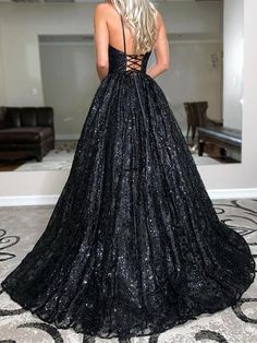 Black Shiny Dress Long, Black Grad Dress, Prom Dresses Open Back, Dresses Open Back, Black Lace Prom Dress, Lace Prom Dresses, Black Sparkly Dress, Prom Inspo, Backless Evening Dress