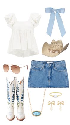 Cowgirl boots // country concert // cowgirl outfit Country Music Outfit, Consert Outfits, Megan Moroney, Concert Outfit Summer, Cowgirl Outfit, Country Style Outfits