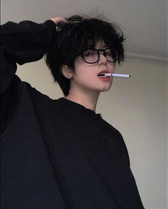 Emo Boy Hair, Short Hair Tomboy, Shot Hair Styles, Cute Asian Guys, All Food, Short Hair Haircuts, Asian Hair, Pose Reference Photo