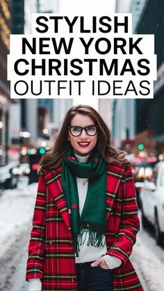 Ny City Outfits, New York Theater Outfit, Rockettes Outfit Ideas, New York Holiday Outfits, What To Wear To See The Rockettes, I Love Nyc Shirt Outfit, What To Wear In 50 Degree Weather, What To Wear In Nyc In December, What To Wear To A Broadway Show