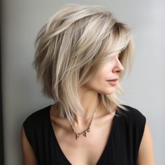 Stacked Medium Bob Haircut, Shoulder Length Stacked Hair, Short To Medium Layered Haircuts, Lob Hairstyles 2024, Thick Hair Hairstyles Medium, Hair For Chubby Face Double Chin, Graduated Bob Haircuts Medium, Medium Layers Hair, Medium Length Hair With Side Bangs