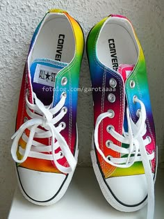 rainbow converse Converse Wedding Shoes, Wedding Converse, Basket Style, Rainbow Wedding, Seville