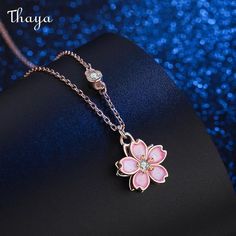 Flower Bracelet Wedding, Gold Flower Bracelet, Stylish Jewelry Accessories, Cherry Blossom Necklace, Fidget Necklace, Sensory Input, Silver Flower Necklace, Pretty Jewelry Necklaces, Rose Gold Flower