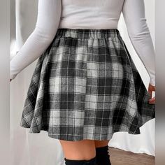 New, Never Worn. 100% Polyester Plus Size. White Plaid Skirt, Fashion Inspiration Design, Ladies Of London, Plus Size Skirts, Plaid Skirt, Source Unknown, Plaid Skirts, White Plaid, Flare Skirt