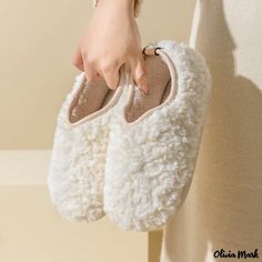 OliviaMark - Tejido de felpa zapatillas de algodón invierno simple pareja cálida casa zapatos de algodón paquete con Fleece Slippers, Sewing Shoes, Fluffy Shoes, Cotton Slippers, Toe Slippers, Basic Heels, Warm Home, Winter Slippers, Fuzzy Slippers