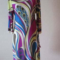 Ali Ro Dress -Colorful Print,. Long Sleeve. Super Stretchy! Pink Abstract Print Vibrant Dress, Fitted Multicolor Vibrant Midi Dress, Vibrant Fitted Multicolor Midi Dress, Fitted Vibrant Multicolor Midi Dress, Vibrant Fitted Multicolor Dress, Vibrant Multicolor Fitted Dress, Elegant Multicolor Abstract Print Dress, Fitted Multicolor Patterned Midi Dress, Multicolor Long Sleeve Stretch Dress