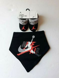 Product Description: You're purchasing a Nike Air Jordan Newborn Baby Booties & Bib 2 Piece Set 0-6 Months BRAND NEW Brand: Nike Size: 0 - 6 Months Color: Black  Condition: In preown clean healthy condition.  Ships via USPS w/ Tracking Info ⚠ WARNING : CHOKING HAZARD Small parts. Not for children under 3 yrs. Payment Options: PayPal  Terms and Conditions: Payment is expected within 4 days of item end. All items not paid within 4 days will be relisted. NO RETURNS. We are NOT responsible for any d Jordan Outfits For Girls, Baby Boy Nike, Nike Set, Jordans For Sale, Baby Jordans, Baby Nike, Black And White Baby, Food Snacks