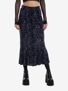 Cosmic Aura Celestial Velvet Mermaid Skirt | Hot Topic Witchy Skirts, Plus Size Alternative Fashion, Plus Size Alternative, Cosmic Aura, Witchy Outfits, Velvet Skirt, Mermaid Skirt, Hoodie Girl, Christmas 2024