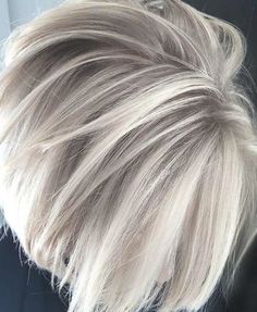 Blond Color Hair, Blond Color, Wigs For White Women, Kort Bob, Ice Blonde Hair, Silver White Hair, Grey Blonde Hair, Balayage Hair Color