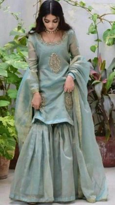 Pakistani Anarkali Suits Weddings, Brides Maids Dress Styles Indian, Wedding Gharara, Garara Designs, Culture Clothes, Desi Fits, Sharara Designs, Shadi Dresses, Desi Wedding Dresses