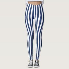 Exercise Pants, Beautiful Canada, Training Inspiration, Exercise Leggings, Workout Fashion, Pattern Leggings, Motivational Workout, Stripe Outfits, Exercise Running